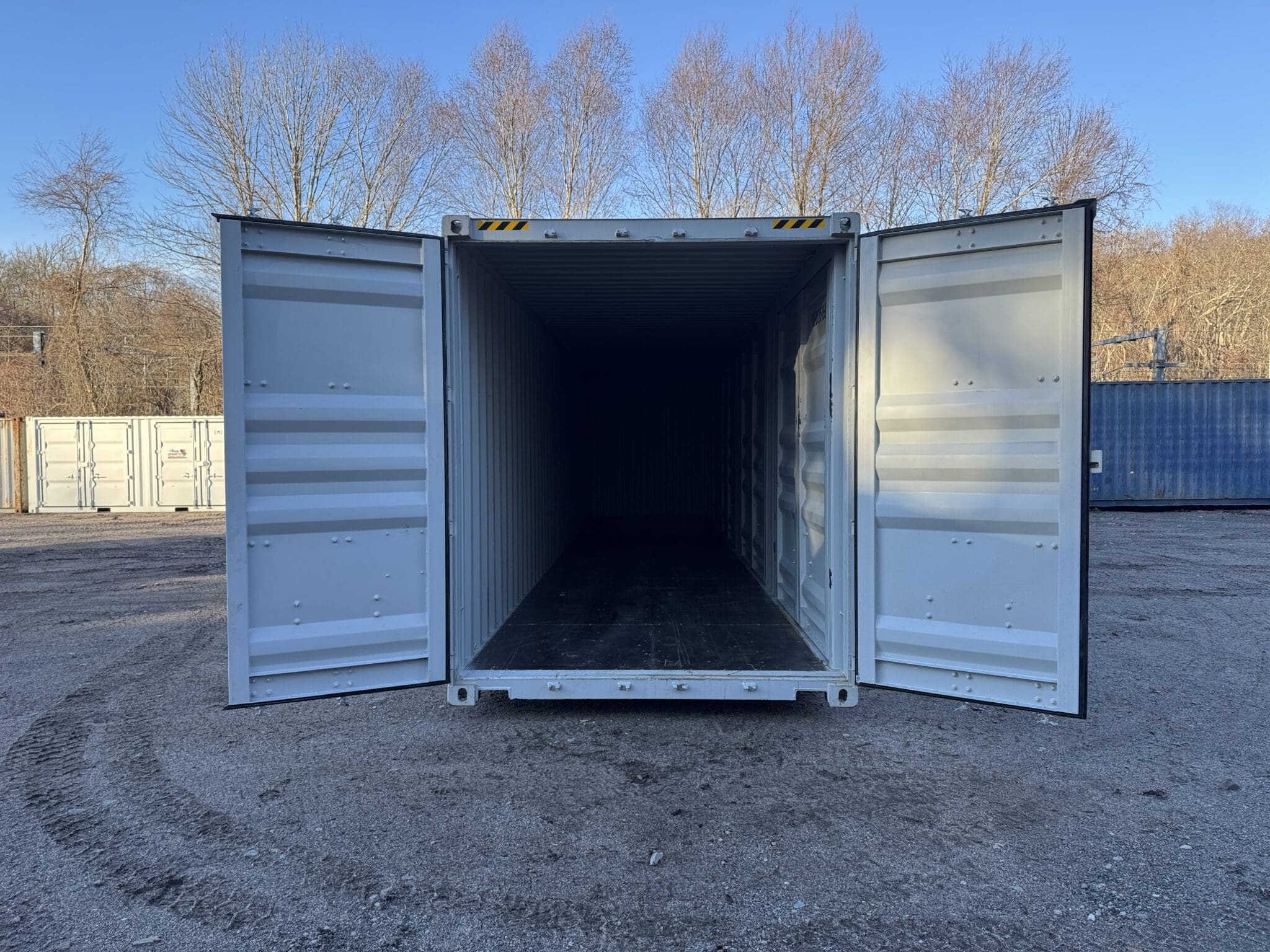 40′ x 8′ x 9.5′ Tall –-New *High Cube**FOUR Side Doors** Shipping